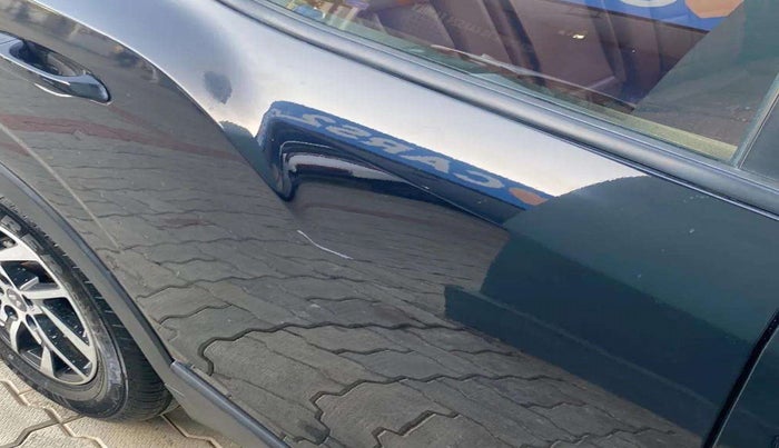 2022 Mahindra XUV300 W8 (O) 1.2 PETROL, Petrol, Manual, 14,260 km, Right rear door - Slightly dented