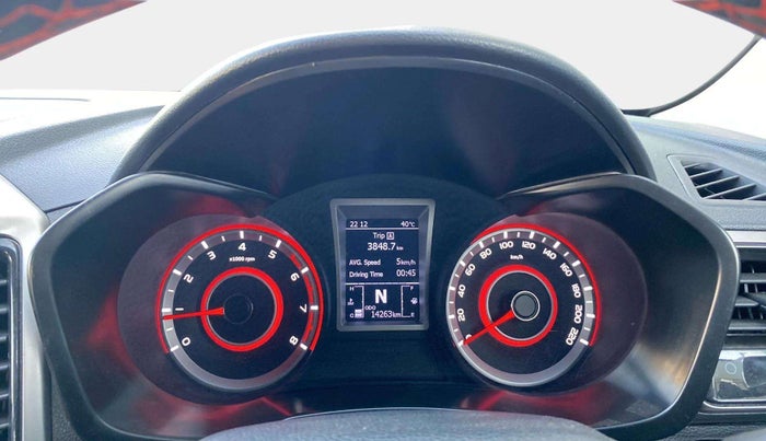 2022 Mahindra XUV300 W8 (O) 1.2 PETROL, Petrol, Manual, 14,260 km, Odometer Image