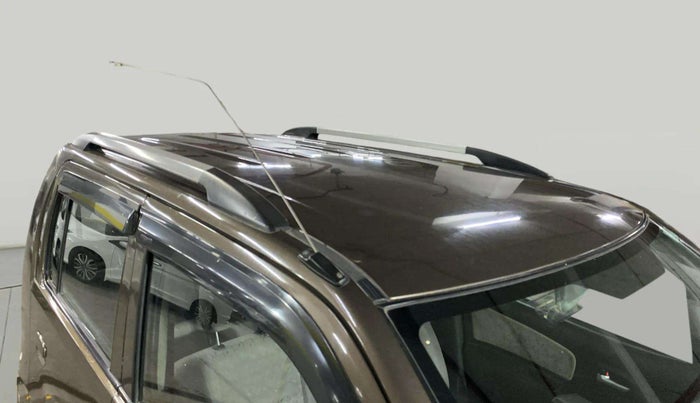 2015 Maruti Wagon R 1.0 VXI, Petrol, Manual, 63,143 km, Roof