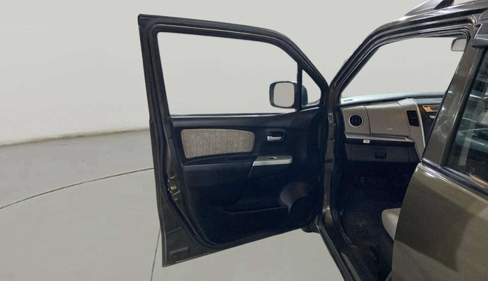 2015 Maruti Wagon R 1.0 VXI, Petrol, Manual, 63,143 km, LHS Front Door
