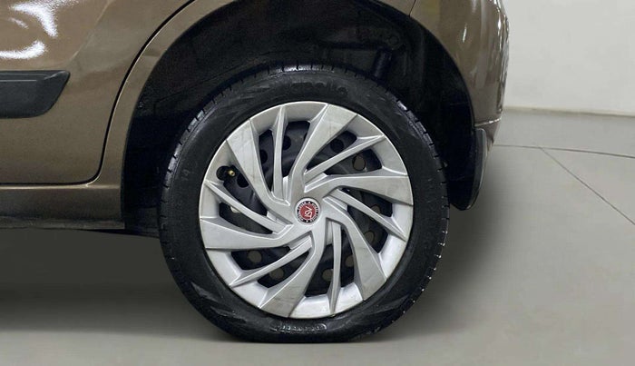 2015 Maruti Wagon R 1.0 VXI, Petrol, Manual, 63,143 km, Left Rear Wheel