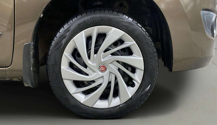 2015 Maruti Wagon R 1.0 VXI, Petrol, Manual, 63,143 km, Right Front Wheel