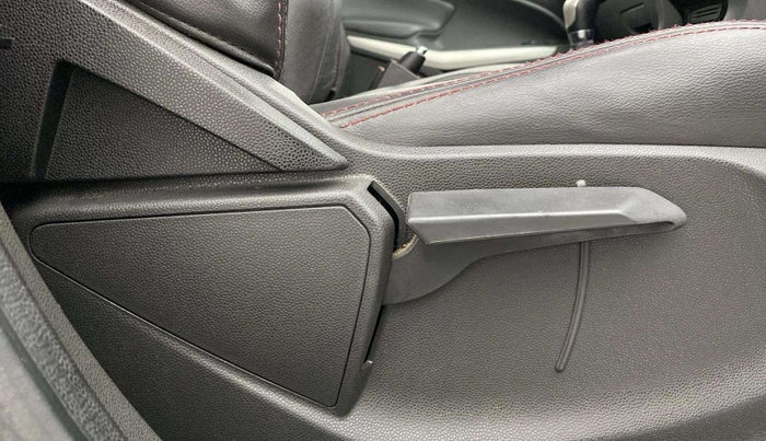 2017 Ford Ecosport TITANIUM+ 1.5L DIESEL, CNG, Manual, 62,110 km, Driver Side Adjustment Panel