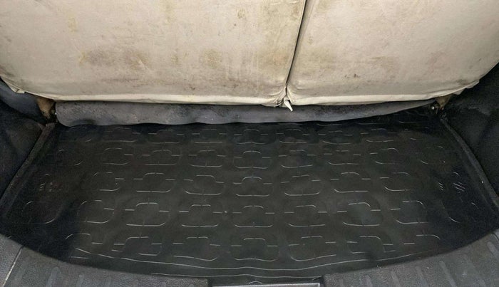 2016 Maruti Wagon R 1.0 VXI, Petrol, Manual, 42,280 km, Boot Inside