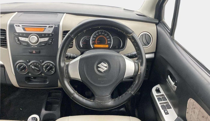 2016 Maruti Wagon R 1.0 VXI, Petrol, Manual, 42,280 km, Steering Wheel Close Up