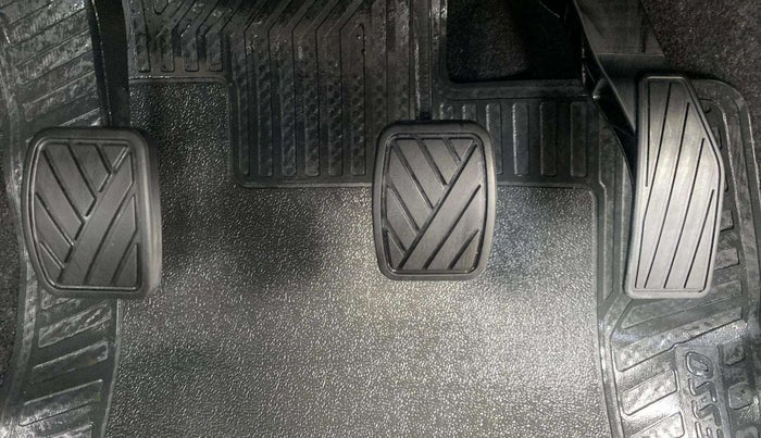 2022 Maruti S PRESSO VXI+, Petrol, Manual, 1,327 km, Pedals