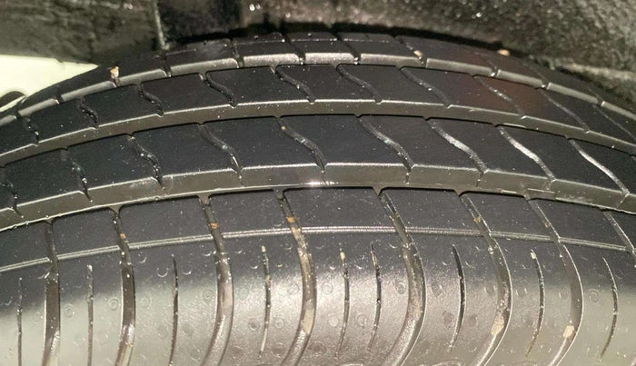 2022 Maruti S PRESSO VXI+, Petrol, Manual, 1,327 km, Right Rear Tyre Tread