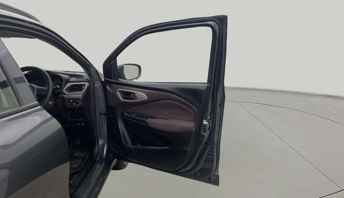 2024 Maruti FRONX SIGMA 1.2 MT, Petrol, Manual, 3,869 km, RHS Front Door
