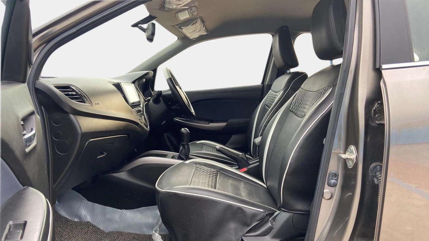 2022 Maruti Baleno ZETA PETROL 1.2, Petrol, Manual, 29,544 km, Right Side Front Door Cabin