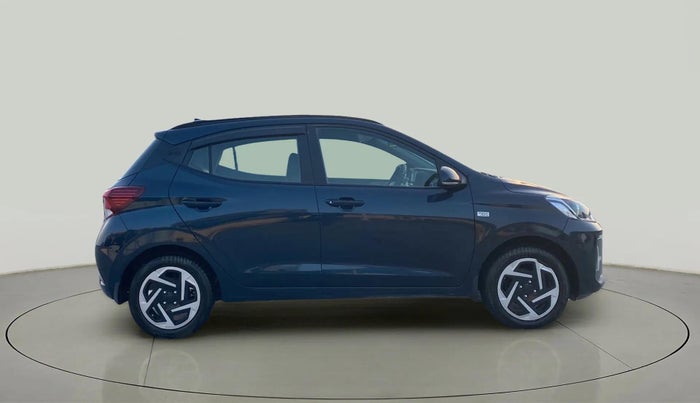 2024 Hyundai GRAND I10 NIOS SPORTZ AMT 1.2 KAPPA VTVT, Petrol, Automatic, 19,490 km, Right Side