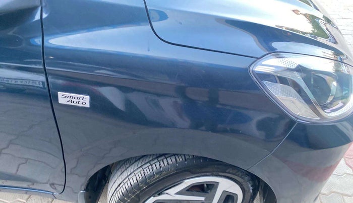 2024 Hyundai GRAND I10 NIOS SPORTZ AMT 1.2 KAPPA VTVT, Petrol, Automatic, 19,490 km, Right fender - Minor scratches