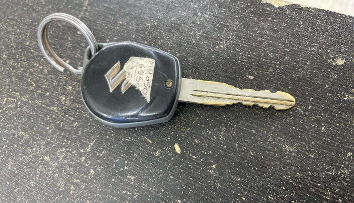 2018 Maruti Dzire VXI, Petrol, Manual, 28,784 km, Key Close Up