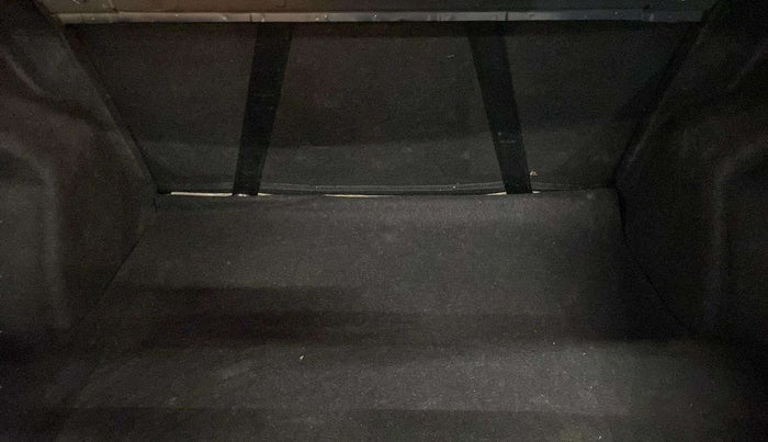 2018 Maruti Dzire VXI, Petrol, Manual, 28,784 km, Boot Inside