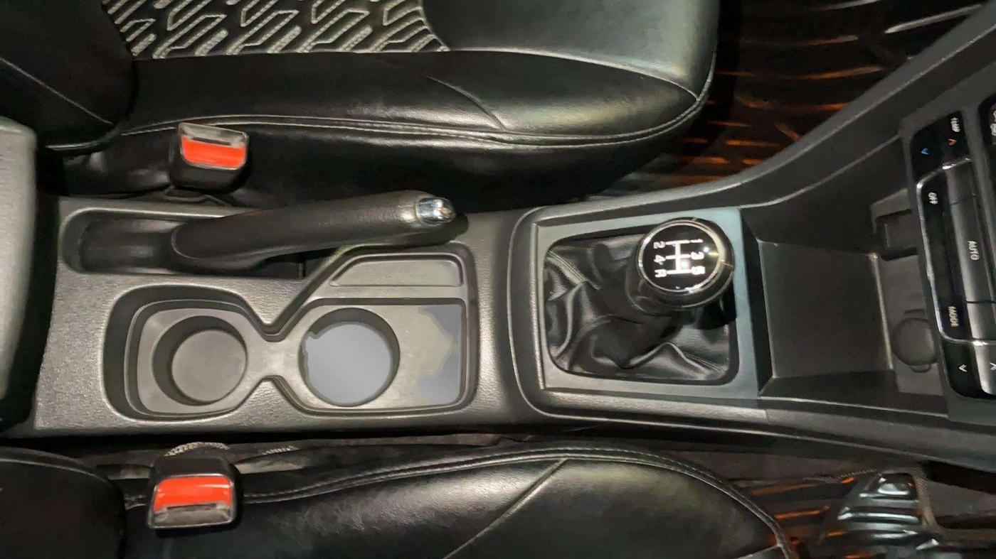 2017 Maruti Vitara Brezza ZDI PLUS DUAL TONE, Diesel, Manual, 98,175 km, Gear Lever