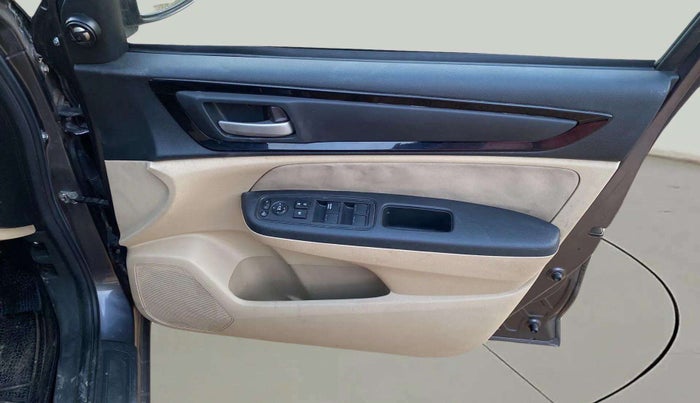 2019 Honda Amaze 1.2L I-VTEC V, Petrol, Manual, 93,833 km, Driver Side Door Panels Control