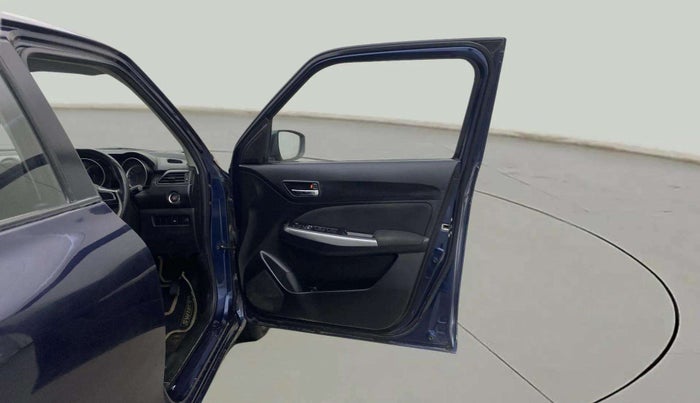 2018 Maruti Swift ZXI PLUS, Petrol, Manual, 65,831 km, RHS Front Door