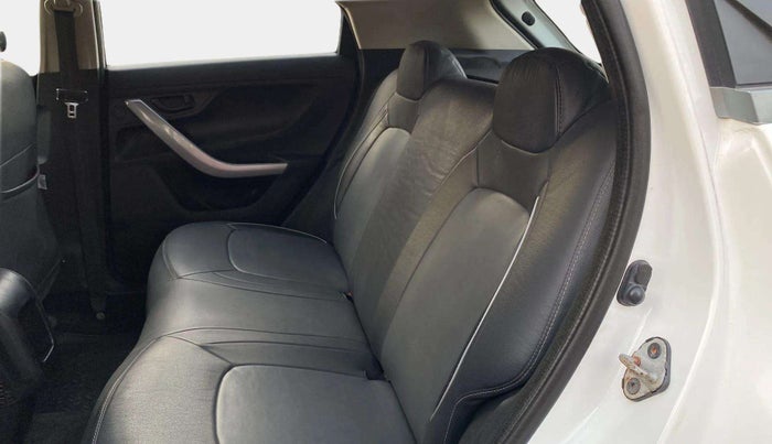 2021 Tata NEXON XM SUNROOF PETROL, Petrol, Manual, 40,109 km, Right Side Rear Door Cabin
