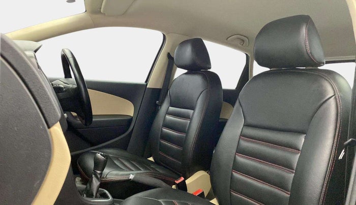 2016 Volkswagen Polo HIGHLINE1.2L, Petrol, Manual, 90,706 km, Right Side Front Door Cabin