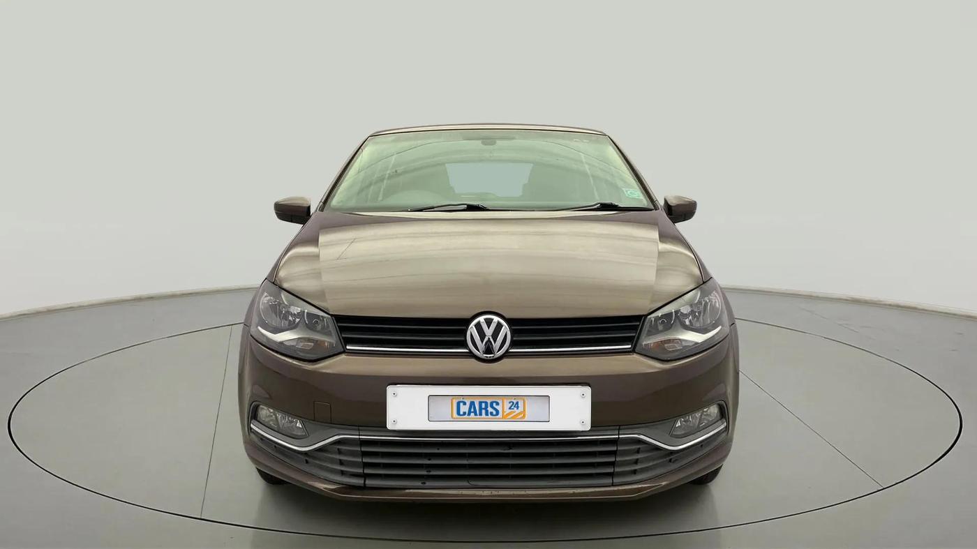 2016 Volkswagen Polo HIGHLINE1.2L, Petrol, Manual, 90,889 km, Front