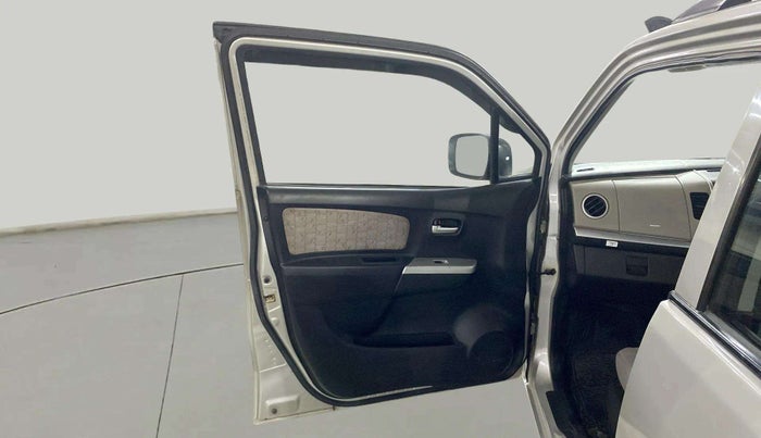 2015 Maruti Wagon R 1.0 VXI, Petrol, Manual, 35,155 km, LHS Front Door