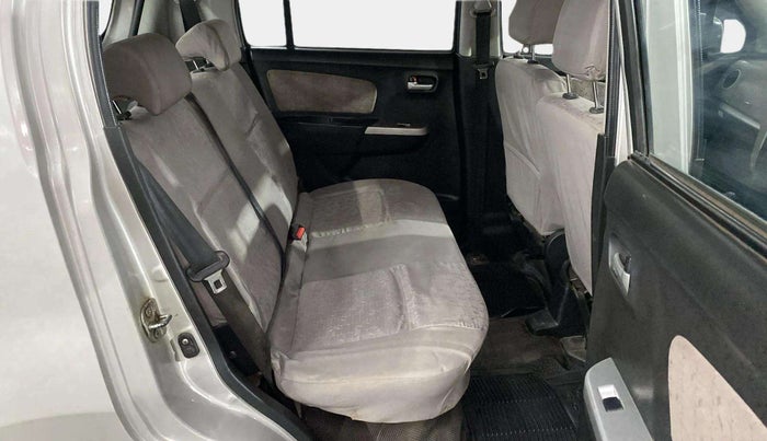 2015 Maruti Wagon R 1.0 VXI, Petrol, Manual, 35,155 km, Right Side Rear Door Cabin