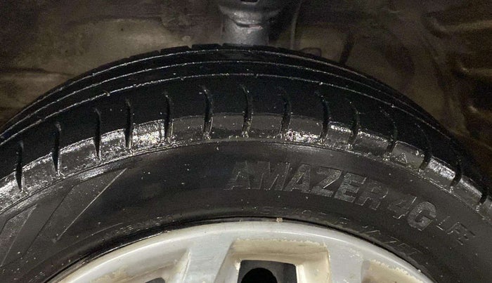 2015 Maruti Wagon R 1.0 VXI, Petrol, Manual, 35,155 km, Left Front Tyre Tread