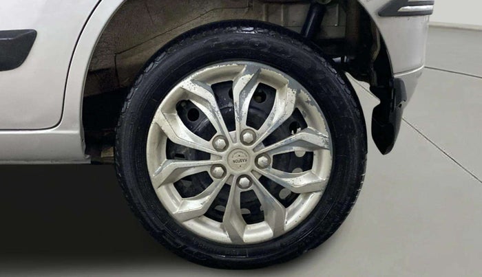 2015 Maruti Wagon R 1.0 VXI, Petrol, Manual, 35,155 km, Left Rear Wheel