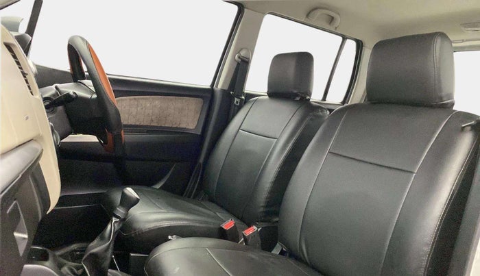 2016 Maruti Wagon R 1.0 VXI, Petrol, Manual, 37,846 km, Right Side Front Door Cabin