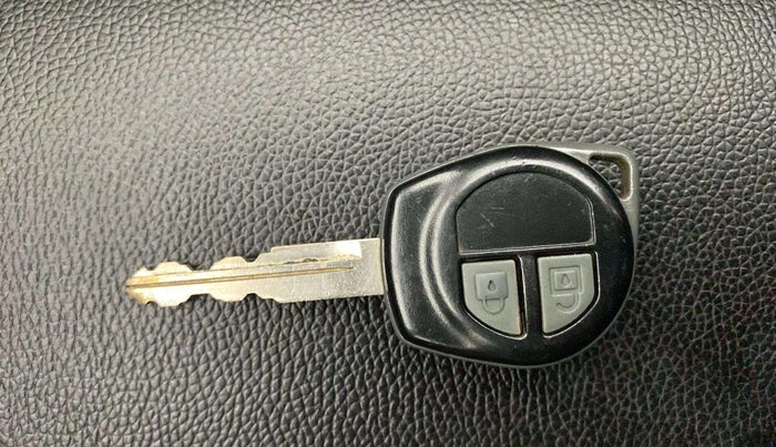 2016 Maruti Wagon R 1.0 VXI, Petrol, Manual, 37,846 km, Key Close Up