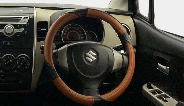2016 Maruti Wagon R 1.0 VXI, Petrol, Manual, 37,846 km, Steering Wheel Close Up