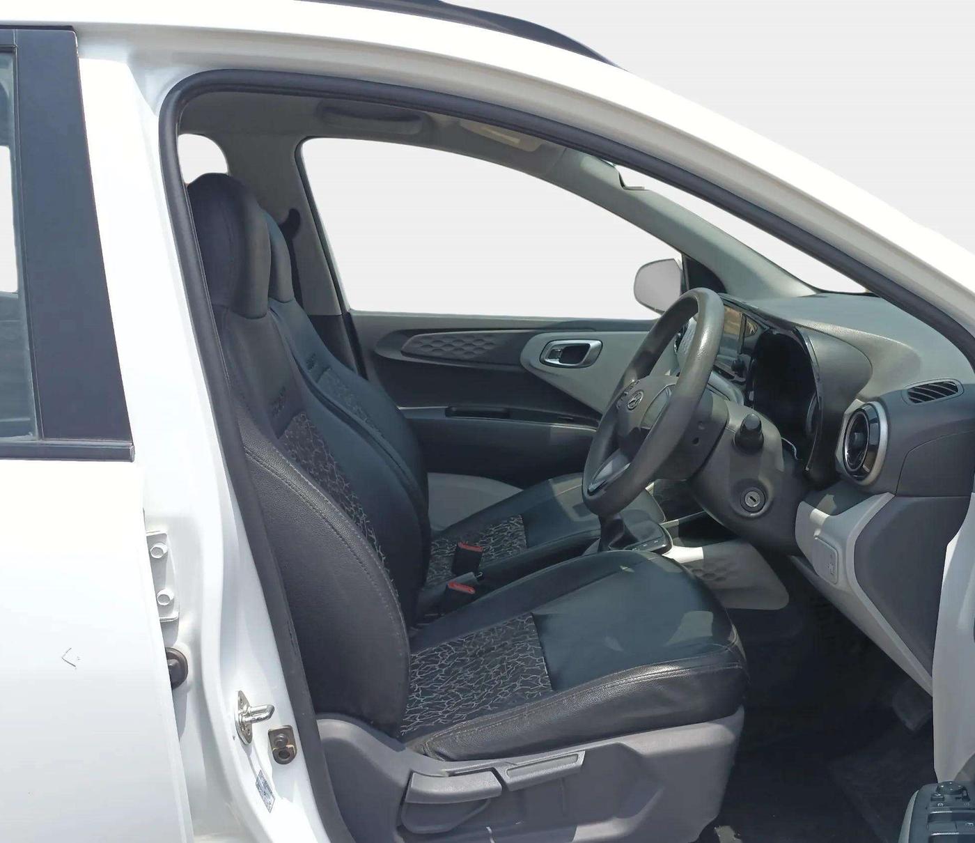 2019 Hyundai GRAND I10 NIOS SPORTZ AMT 1.2 KAPPA VTVT, Petrol, Automatic, 67,622 km, Right Side Front Door Cabin