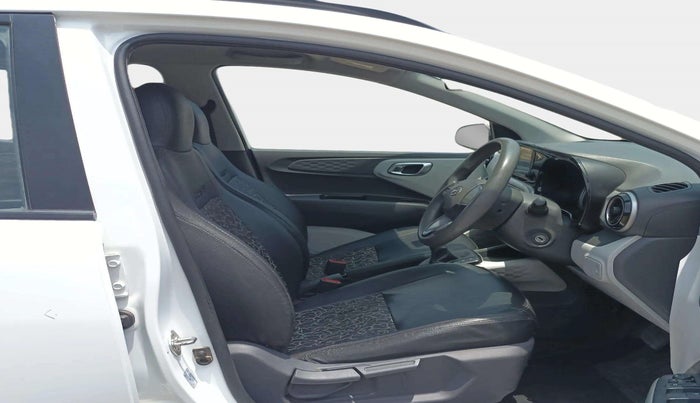 2019 Hyundai GRAND I10 NIOS SPORTZ AMT 1.2 KAPPA VTVT, Petrol, Automatic, 67,622 km, Right Side Front Door Cabin