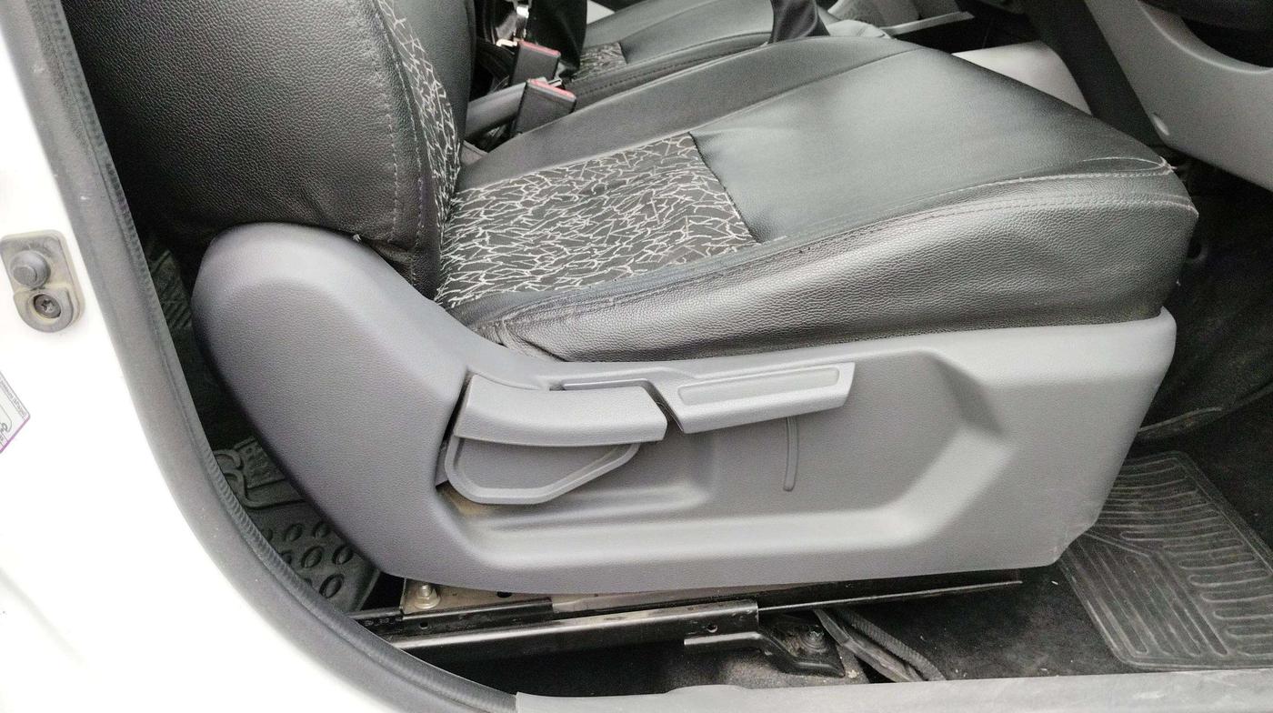 2019 Hyundai GRAND I10 NIOS SPORTZ AMT 1.2 KAPPA VTVT, Petrol, Automatic, 67,622 km, Driver Side Adjustment Panel