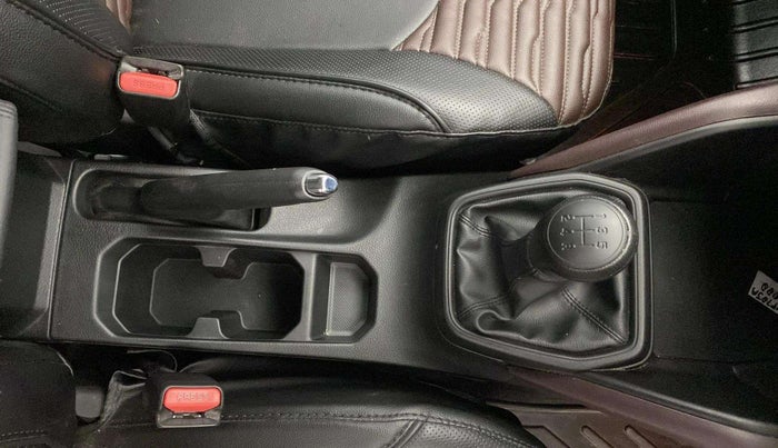 2024 Maruti Grand Vitara DELTA SMART HYBRID, Petrol, Manual, 6,698 km, Gear Lever