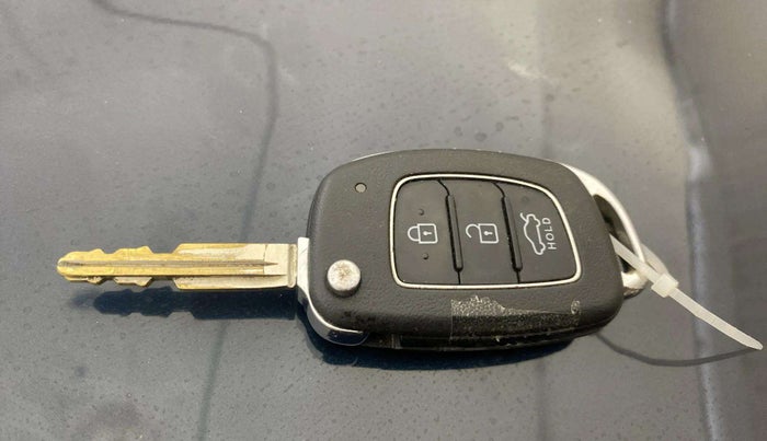 2021 Hyundai GRAND I10 NIOS SPORTZ 1.2 KAPPA VTVT, Petrol, Manual, 45,772 km, Key Close Up