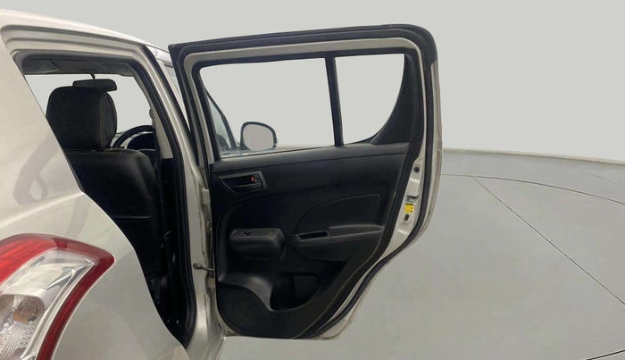 2017 Maruti Swift LXI (O), Petrol, Manual, 15,436 km, RHS Rear Door