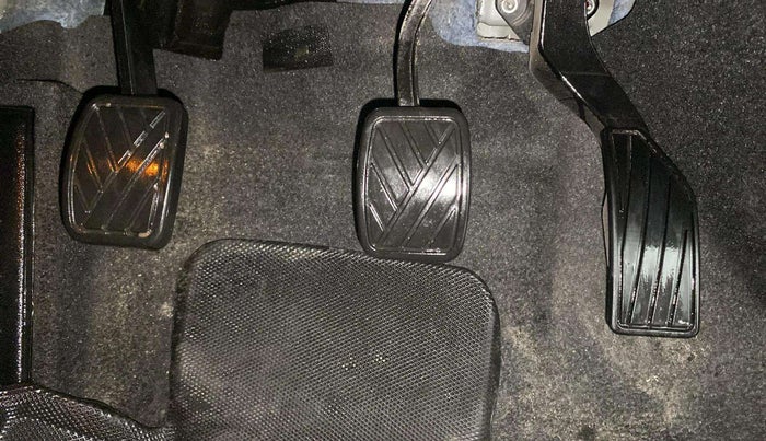 2023 Maruti Grand Vitara ZETA SMART HYBRID, Petrol, Manual, 14,769 km, Pedals