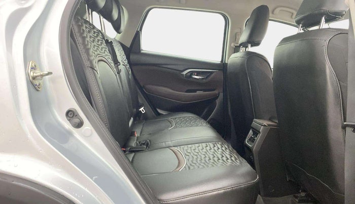 2023 Maruti Grand Vitara ZETA SMART HYBRID, Petrol, Manual, 14,769 km, Right Side Rear Door Cabin