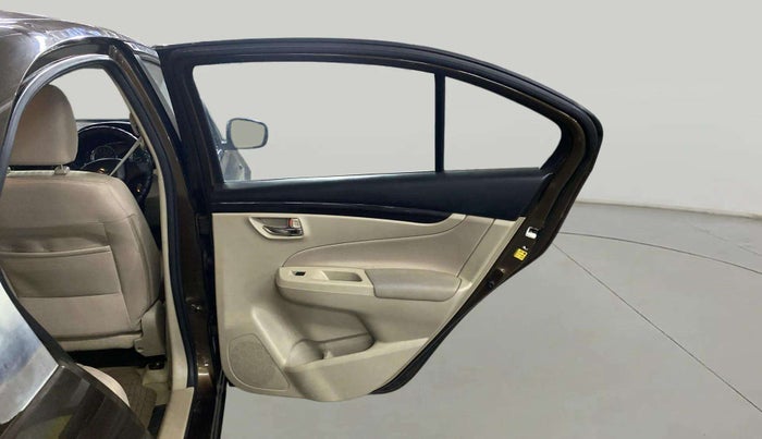 2016 Maruti Ciaz VXI+, Petrol, Manual, 64,574 km, RHS Rear Door