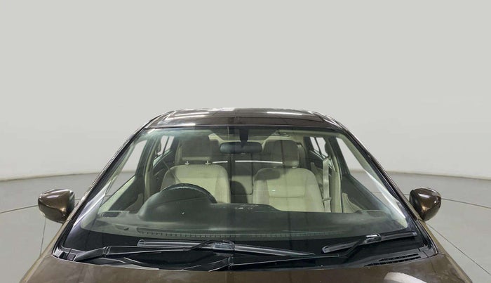 2016 Maruti Ciaz VXI+, Petrol, Manual, 64,574 km, Front Windshield