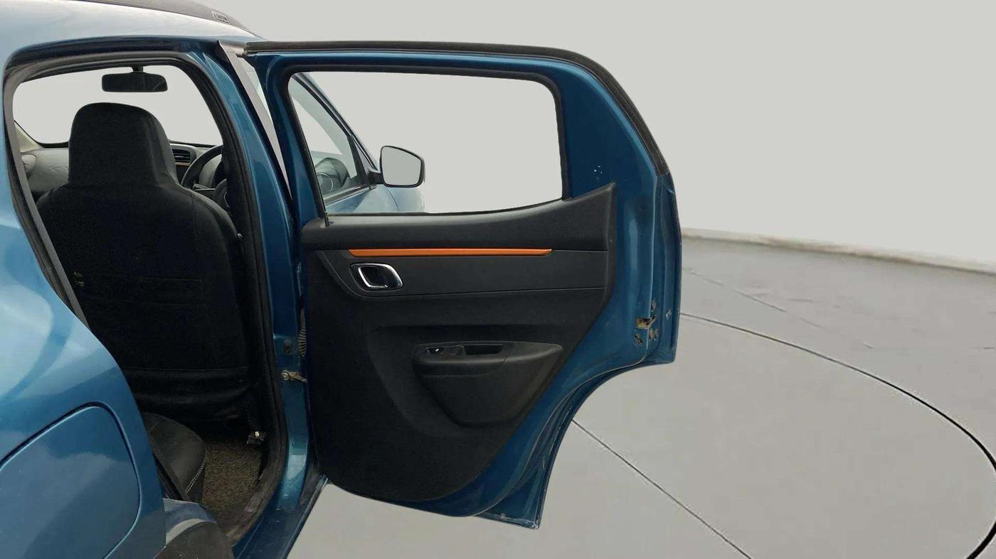 2020 Renault Kwid CLIMBER 1.0 AMT (O), Petrol, Automatic, 42,995 km, RHS Rear Door