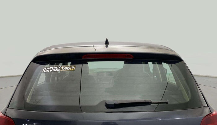 2014 Volkswagen Polo COMFORTLINE 1.2L, Petrol, Manual, 77,453 km, Rear Windshield