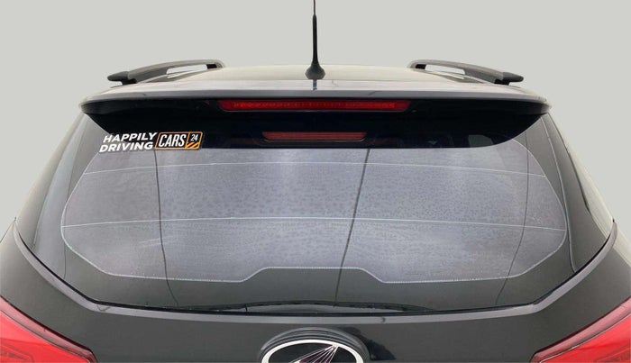 2022 Mahindra XUV300 W6 1.5 Sunroof Diesel, Diesel, Manual, 43,222 km, Rear Windshield