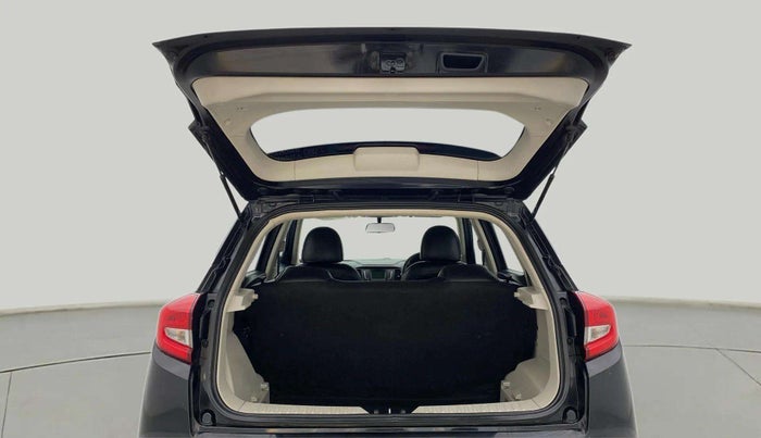2022 Mahindra XUV300 W6 1.5 Sunroof Diesel, Diesel, Manual, 43,222 km, Boot Open Zoomed View