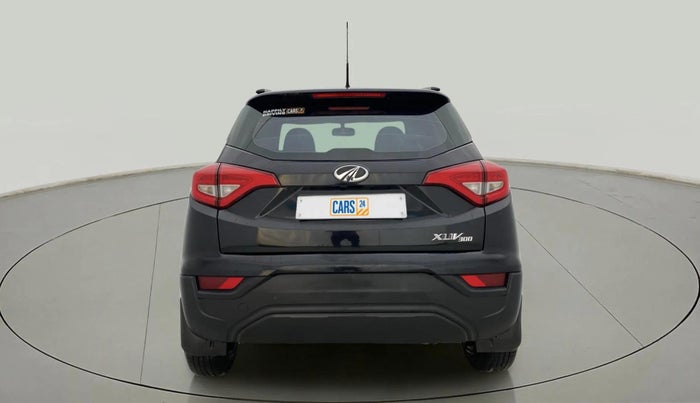 2022 Mahindra XUV300 W6 1.5 Sunroof Diesel, Diesel, Manual, 43,222 km, Back/Rear