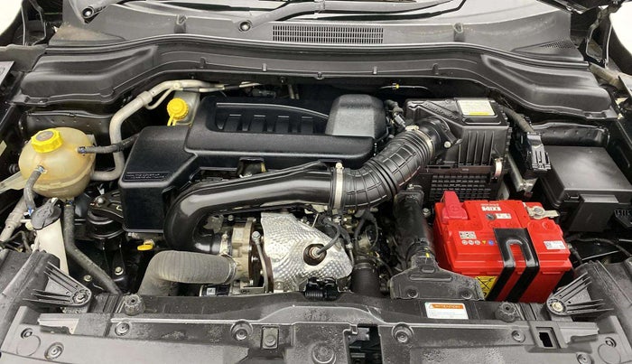 2022 Mahindra XUV300 W6 1.5 Sunroof Diesel, Diesel, Manual, 43,222 km, Engine View