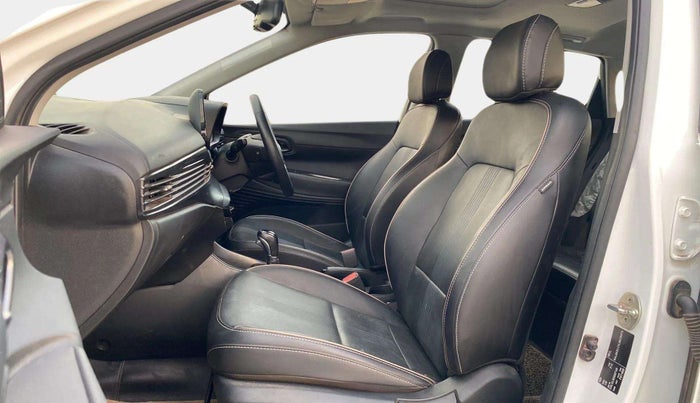 2020 Hyundai NEW I20 ASTA (O) 1.0 TURBO GDI DCT, Petrol, Automatic, 25,405 km, Right Side Front Door Cabin