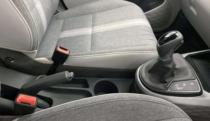 2021 Hyundai GRAND I10 NIOS ASTA AMT 1.2 KAPPA VTVT, Petrol, Automatic, 30,941 km, Gear Lever