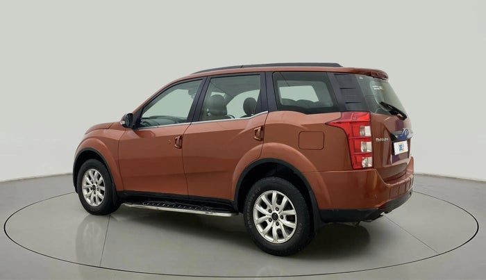 2015 Mahindra XUV500 W10, Diesel, Manual, 66,980 km, Left Back Diagonal