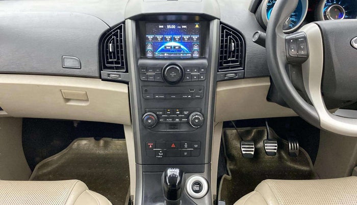 2015 Mahindra XUV500 W10, Diesel, Manual, 66,980 km, Air Conditioner